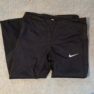 Nike athletic capris